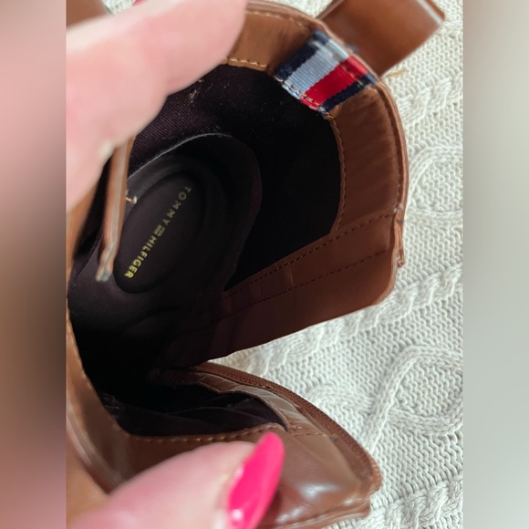 Tommy Hilfiger Brown Zip Up Boots Women’s Size 8 - Picture 6 of 13